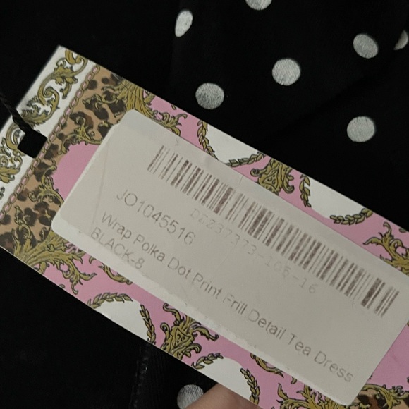 BOOHOO Black and White Polka Dot Dress - Size 8 - Picture 5 of 7